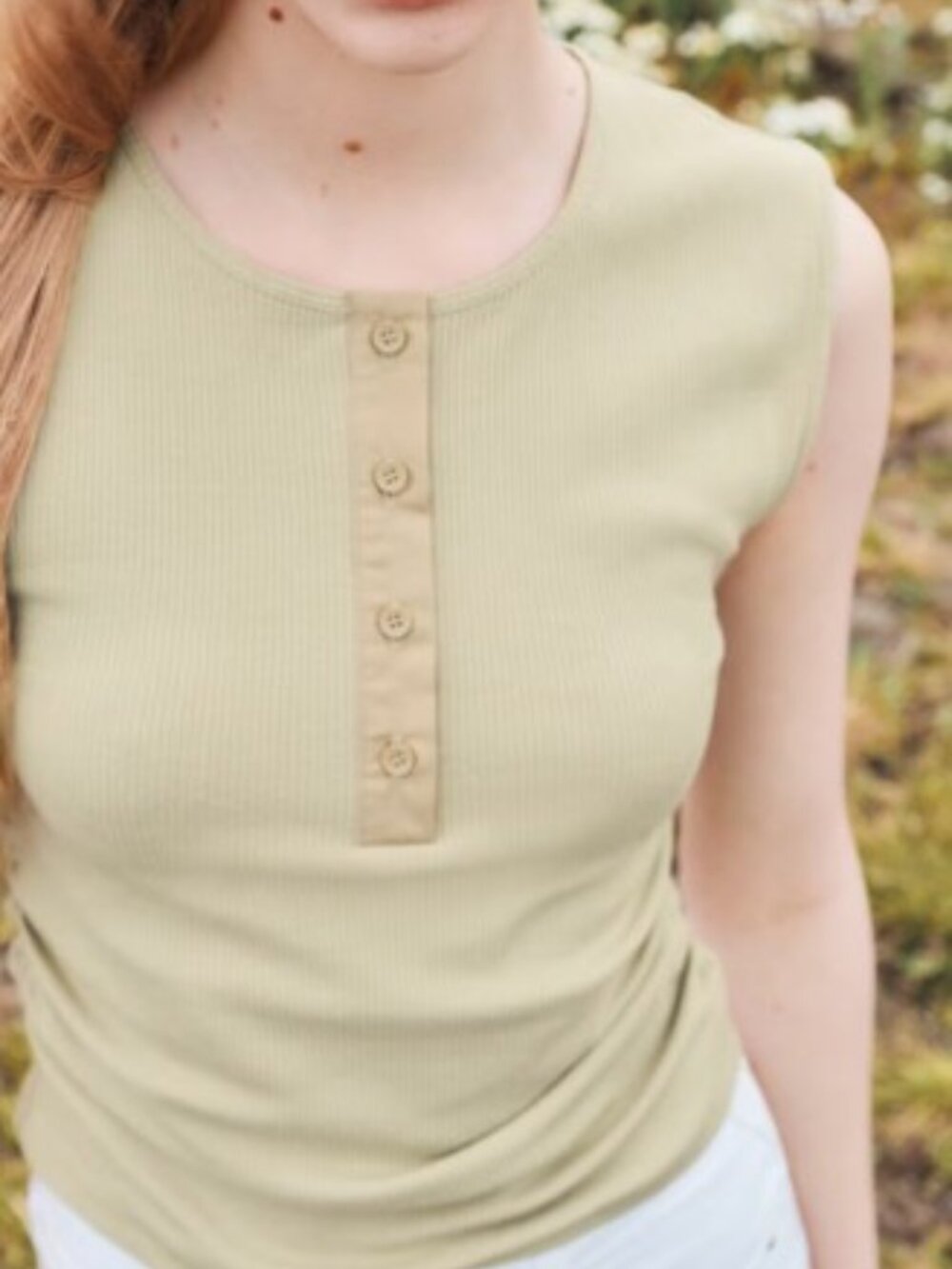 H&M Fitted sleeveless top in ribbed jersey